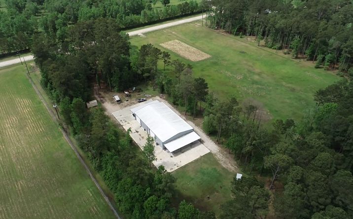 202 W Stroker Rd, Crosby