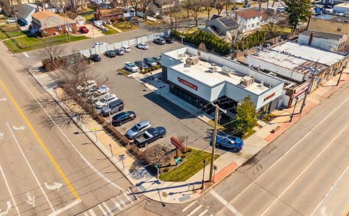 Pictures of Retail property located at 1831 DEER PARK AVE, DEER PARK, NY 11729-4319 for sales - image #1