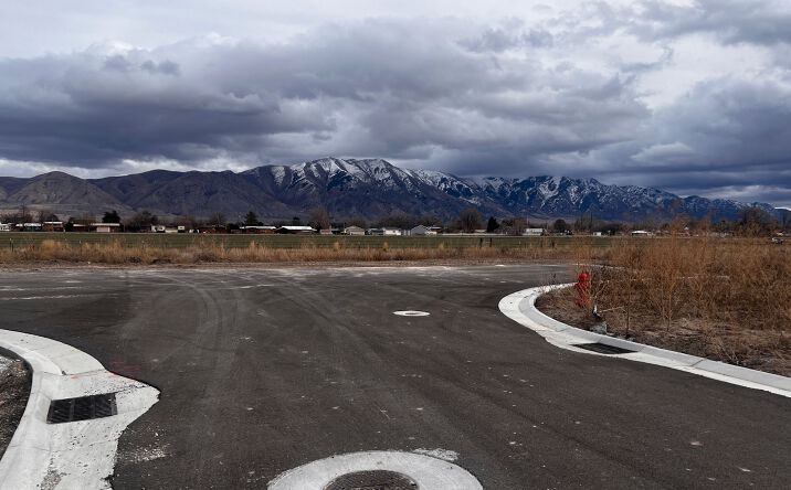Pictures of Land property located at 440 West 600 North, Tremonton, UT 84337 for sales - image #1