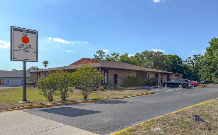 Pictures of Office property located at 2140 East Edgewood Drive, Lakeland, FL 33803 for sales - image #1