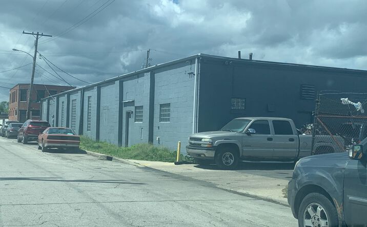 Pictures of Retail, Industrial property located at 870 North 20th Street, Columbus, OH 43219 for sales - image #1