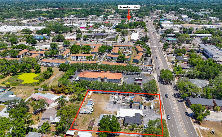 Pictures of Office, Mixed Use, Land property located at 504 South Kings Avenue, Brandon, FL 33511 for sales - image #1
