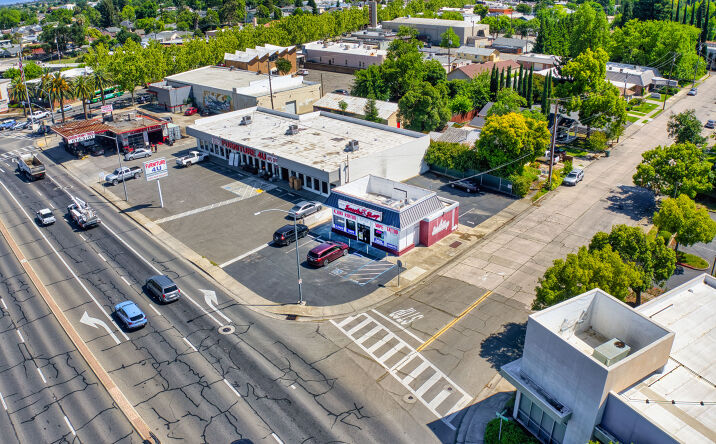 Pictures of Retail property located at 520 Colusa Ave, Yuba City, CA 95991 for sales - image #1