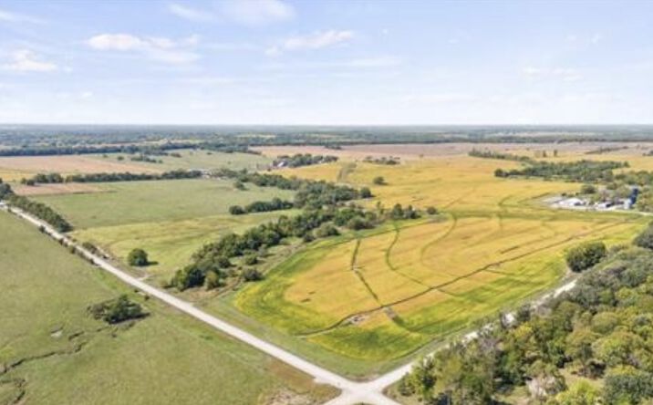 Pictures of Land property located at 18300 South Dillie Road, Edgerton, KS 66021 for sales - image #1