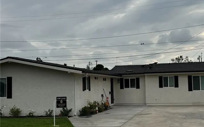 Pictures of Multifamily property located at 940 N Garden, Anaheim, CA 92801 for sales - image #1