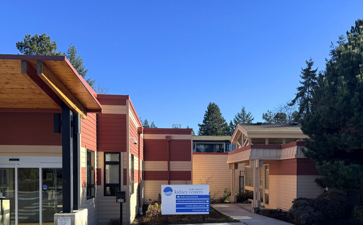 Pictures of Office property located at 355 Richmond Beach Rd, Shoreline, WA 98177-3121 for sales - image #1