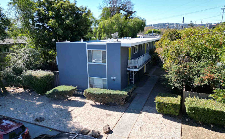 Pictures of Multifamily property located at 1504 S Claremont St, San Mateo, CA 94402 for sales - image #1