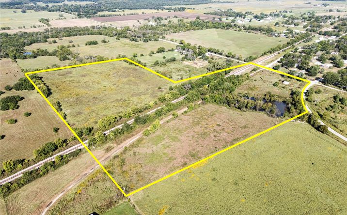 Pictures of Land property located at 17013 Old Highway Road, Delaware, OK 74027 for sales - image #1