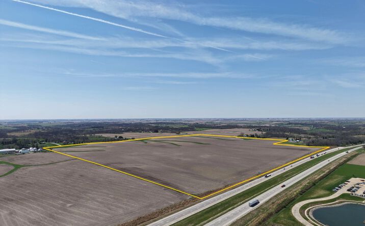 Pictures of Land property located at 420th Avenue, Grinnell, IA 50112 for sales - image #1