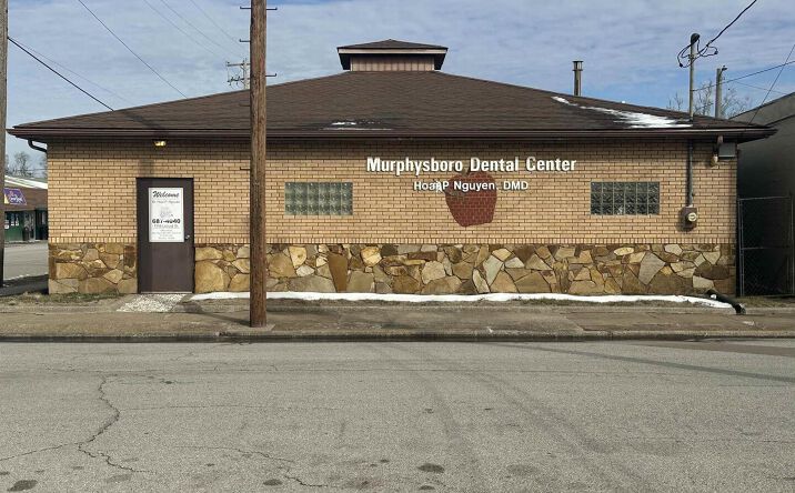 Pictures of Business for Sale, Office property located at 1116 LOCUST Street, Murphysboro, IL 62966 for sales - image #1