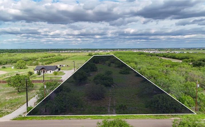 Pictures of Land property located at 4324 N. Kenyon Road, Edinburg, TX 78542 for sales - image #1