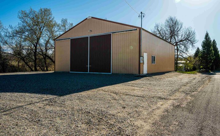 Pictures of Industrial property located at 407 E Brock Street, Buffalo, WY 82834 for sales - image #1