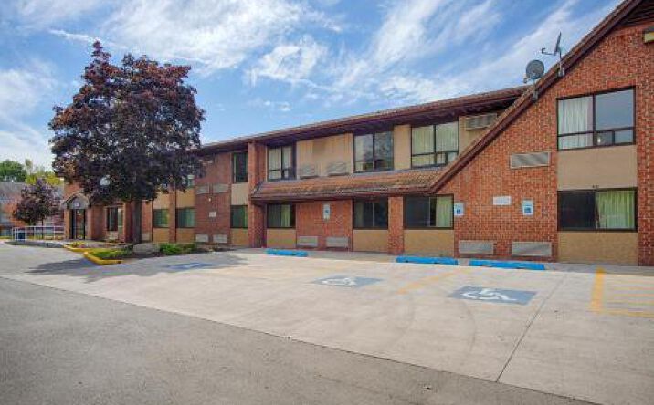 Pictures of Hospitality property located at 6577 Baptist Way, East Syracuse, NY 13057 for sales - image #1