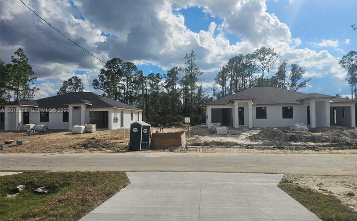 Pictures of Multifamily property located at 321-323 URBANA ST, Unincorporated Dade County, FL 33972 for sales - image #1