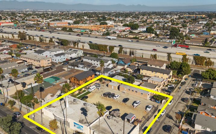 Pictures of Land property located at 8928 S Figueroa, Los Angeles, CA 90003 for sales - image #1