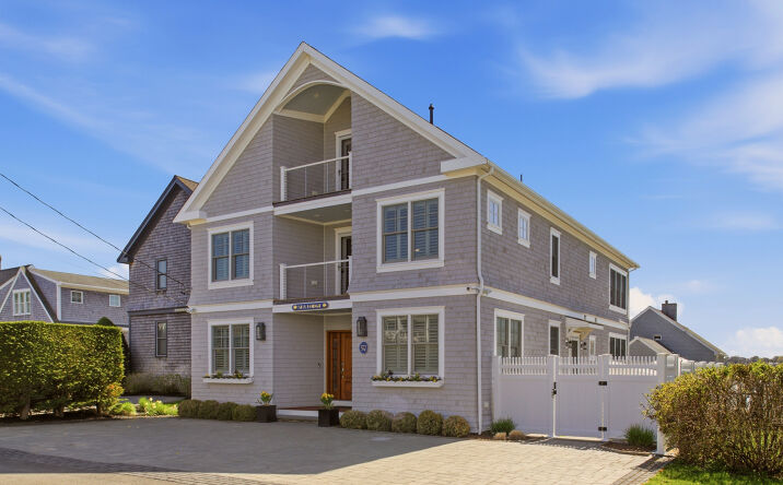 Pictures of Hospitality, Special Purpose property located at 57 Tuckerman Avenue, Middletown, RI 02842 for sales - image #1