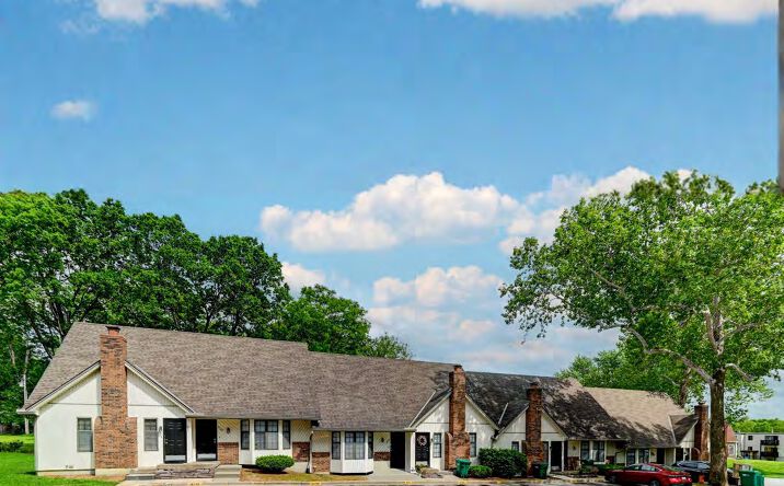 Pictures of Multifamily property located at 9730-9768 Locust Street, Kansas City, MO 64131 for sales - image #1