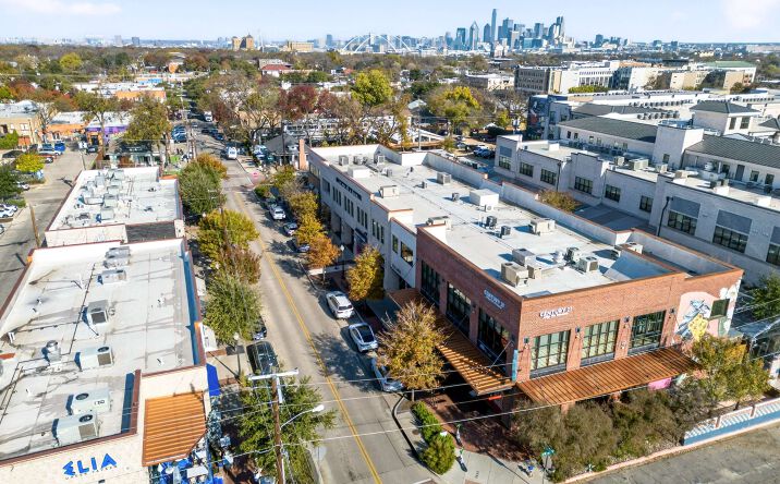 Pictures of Multifamily property located at 435 W 9th Street, Dallas, TX 75208, 439 W 9th Street, Dallas, TX 75208 for sales - image #1