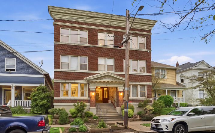 Pictures of Retail, Multifamily property located at 317 18th Avenue East, Seattle, WA 98112 for sales - image #1
