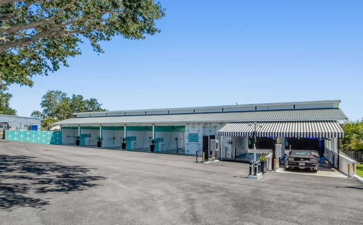 Pictures of Special Purpose property located at 1630 Northeast Jensen Beach Boulevard, Jensen Beach, FL 34957 for sales - image #1