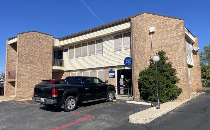 Pictures of Office property located at 876 Loop 337, New Braunfels, TX 78130 for sales - image #1