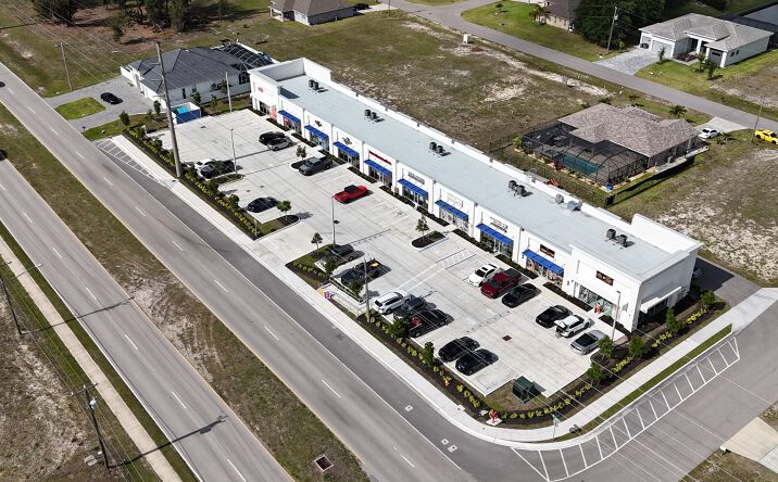 Pictures of Retail property located at 122 Chiquita Blvd S, Cape Coral, FL 33991 for sales - image #1