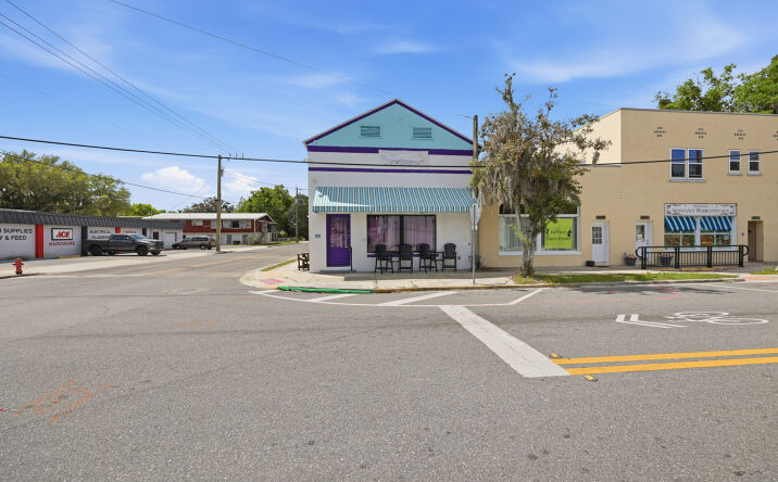 Pictures of Retail, Office, Mixed Use property located at 6880 Southeast 221st Street, Hawthorne, FL 32640 for sales - image #1