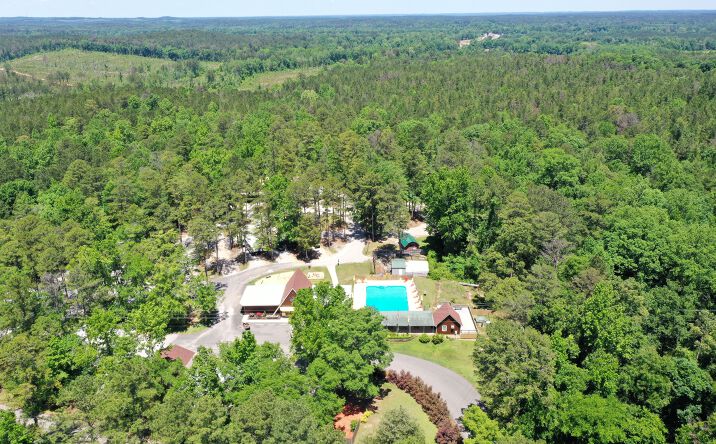Pictures of Hospitality, Mobile Home Park, Special Purpose property located at 3953 KOA CAMPGROUND RD, TOOMSUBA, MS 39364-9773 for sales - image #1