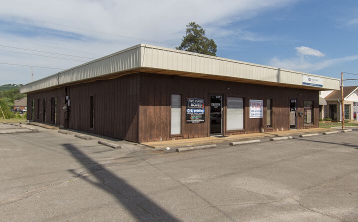 Pictures of Office property located at 3609 South Memorial Parkway, Huntsville, AL 35801 for sales - image #1