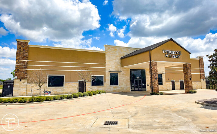 Pictures of Retail, Special Purpose property located at 1647 Waters Lake Boulevard, Sienna, TX 77459 for sales - image #1
