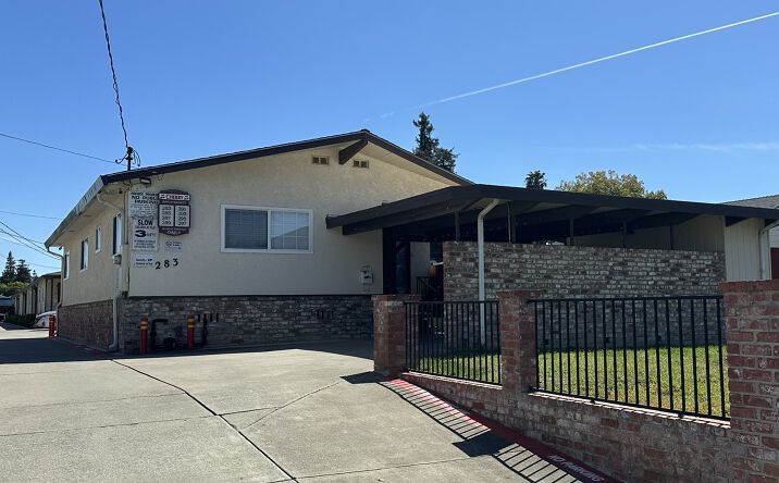 Pictures of Multifamily property located at 283 CHERRY WAY, HAYWARD, CA 94541-1904 for sales - image #1