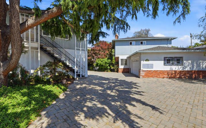 Pictures of Multifamily property located at 870 Williams Way, Mountain View, CA 94040 for sales - image #1