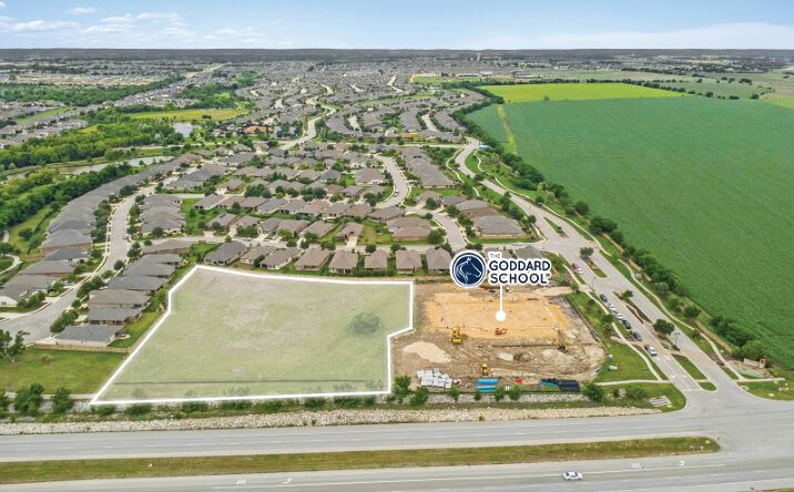 Pictures of Land property located at University Boulevard, Round Rock, TX 78665 for sales - image #1