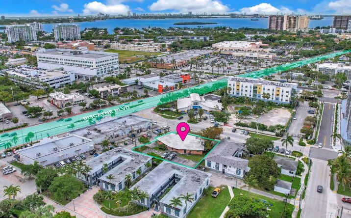 Pictures of Retail, Office, Land property located at 1747 NE 124th Street, Miami, FL 33181 for sales - image #1