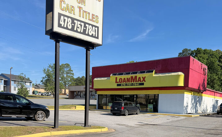 Pictures of Retail property located at 3619 Mercer University Drive, Macon, GA 31204 for sales - image #1