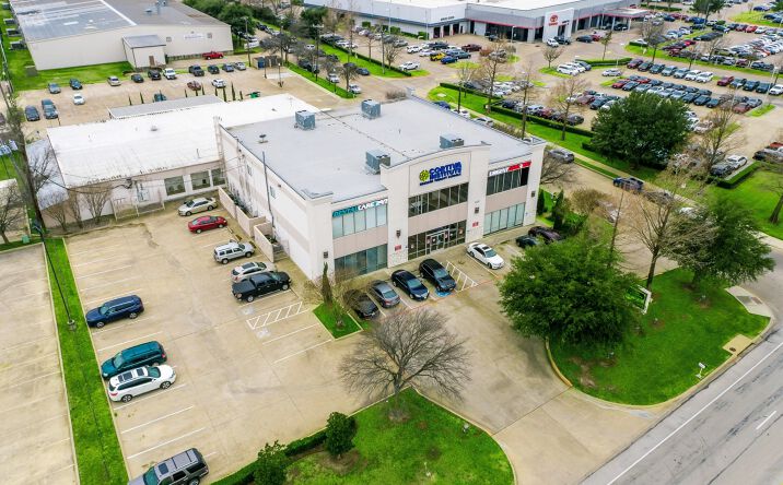 Pictures of Office, Industrial property located at 808 W Interstate 20, Arlington, TX 76017 for sales - image #1