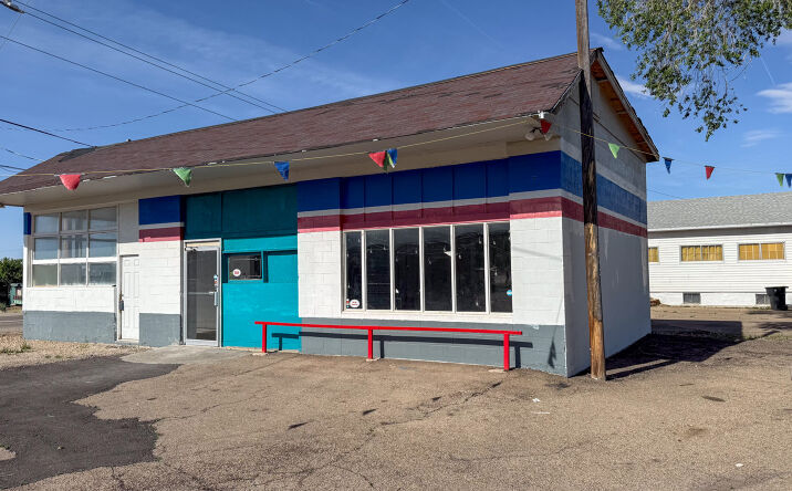 Pictures of Retail property located at 100 West Geneva, East Carbon, UT 84520 for sales - image #1