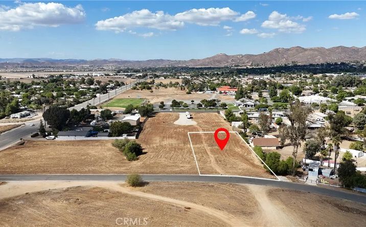 Pictures of Land property located at 20520 Como, Wildomar, CA 92595 for sales - image #1
