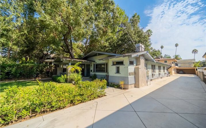 Pictures of Multifamily property located at 580 N Holliston Avenue, Pasadena, CA 91106 for sales - image #1