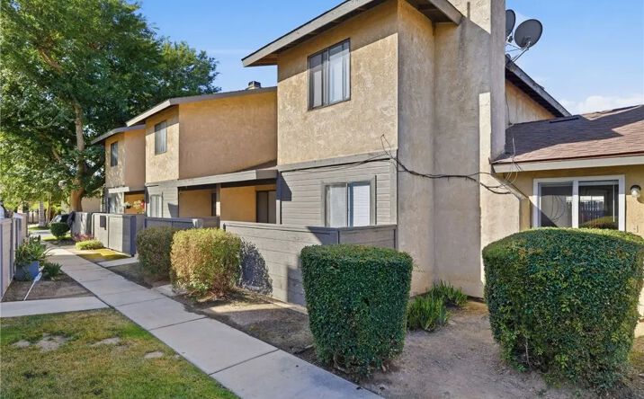 Pictures of Multifamily property located at 817 Quail Lane, Bakersfield, CA 93309 for sales - image #1