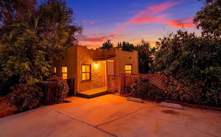 Pictures of Multifamily property located at 3211 Menlo, San Diego, CA 92105 for sales - image #1