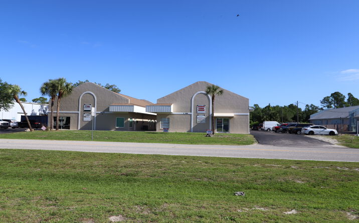 Pictures of Office, Industrial property located at 18350 PAULSON DR -BLDG D - 1 PORT CHARLOTTE FL 33954, PORT CHARLOTTE, FL 33954 for sales - image #1