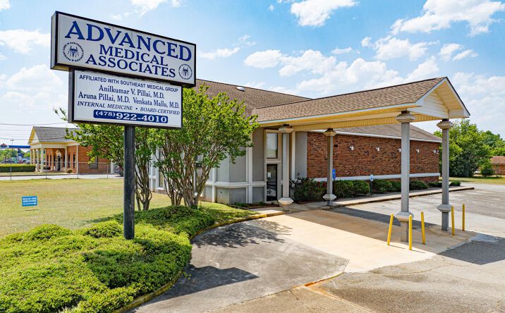 Pictures of Office, Mixed Use property located at 707 North Houston Road, Warner Robins, GA 31093 for sales - image #1