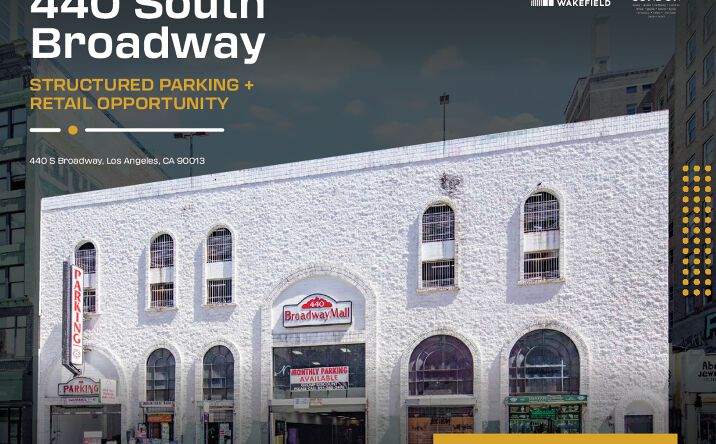 Pictures of Retail property located at 440 S BROADWAY, LOS ANGELES, CA 90013-1122 for sales - image #1