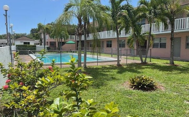 Pictures of Multifamily property located at 6050 Southwest 27th Street, Miramar, FL 33023 for sales - image #1