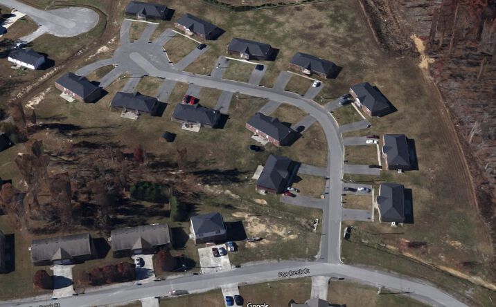 Pictures of Multifamily property located at 117 /119 DIXIE CT, MANCHESTER, TN 37355 for sales - image #1