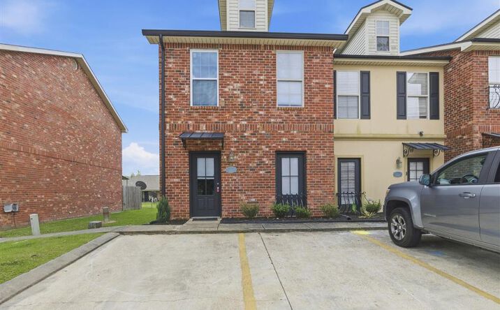 Pictures of Multifamily property located at 4400 Brown Street S, Lake Charles, LA 70607 for sales - image #1