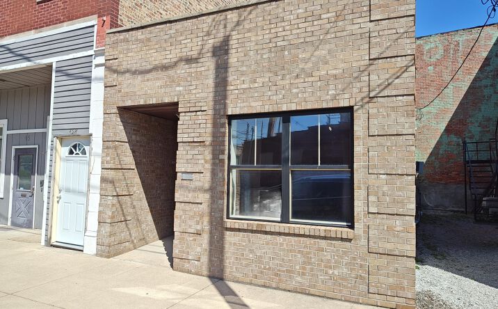 Pictures of Retail, Office property located at 41 W Lake Street, Knox, IN 46534 for sales - image #1