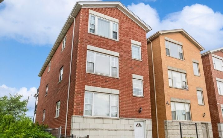 Pictures of Multifamily property located at 5318 S Kenneth Avenue, Chicago, IL 60632 for sales - image #1