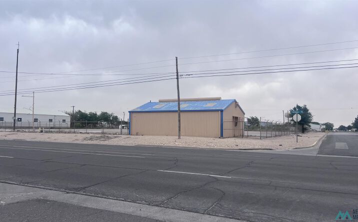 Pictures of Mixed Use property located at 724 S Grimes Street, Hobbs, NM 88240 for sales - image #1